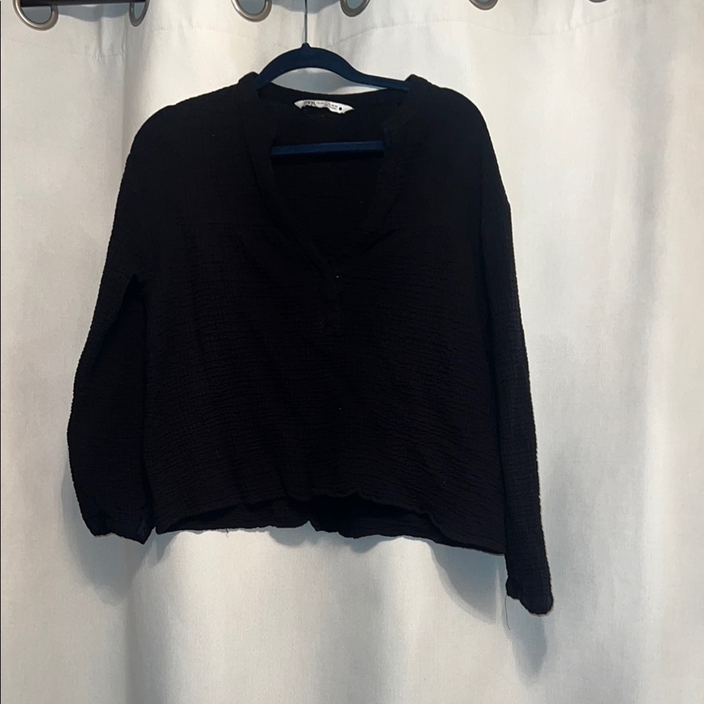 Zara Black 3/4 Sleeve Crew Neck Blouse
